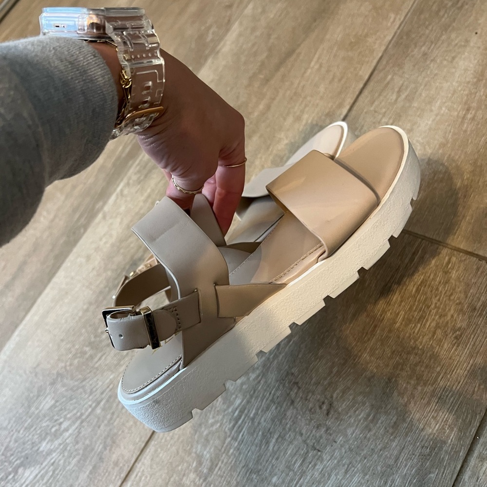 Also sandals. Never worn. Super comfortable.